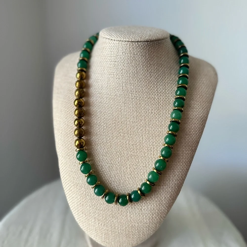 GREEN AVENTURINE GOLD HEMATITE STATEMENT NECKLACE 19” - Picture 4 of 9